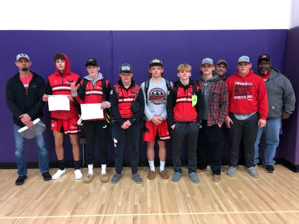 8 Wrestlers Advance to Sub-State