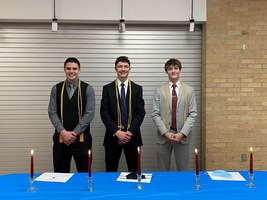 3 Seniors Inducted into NHS